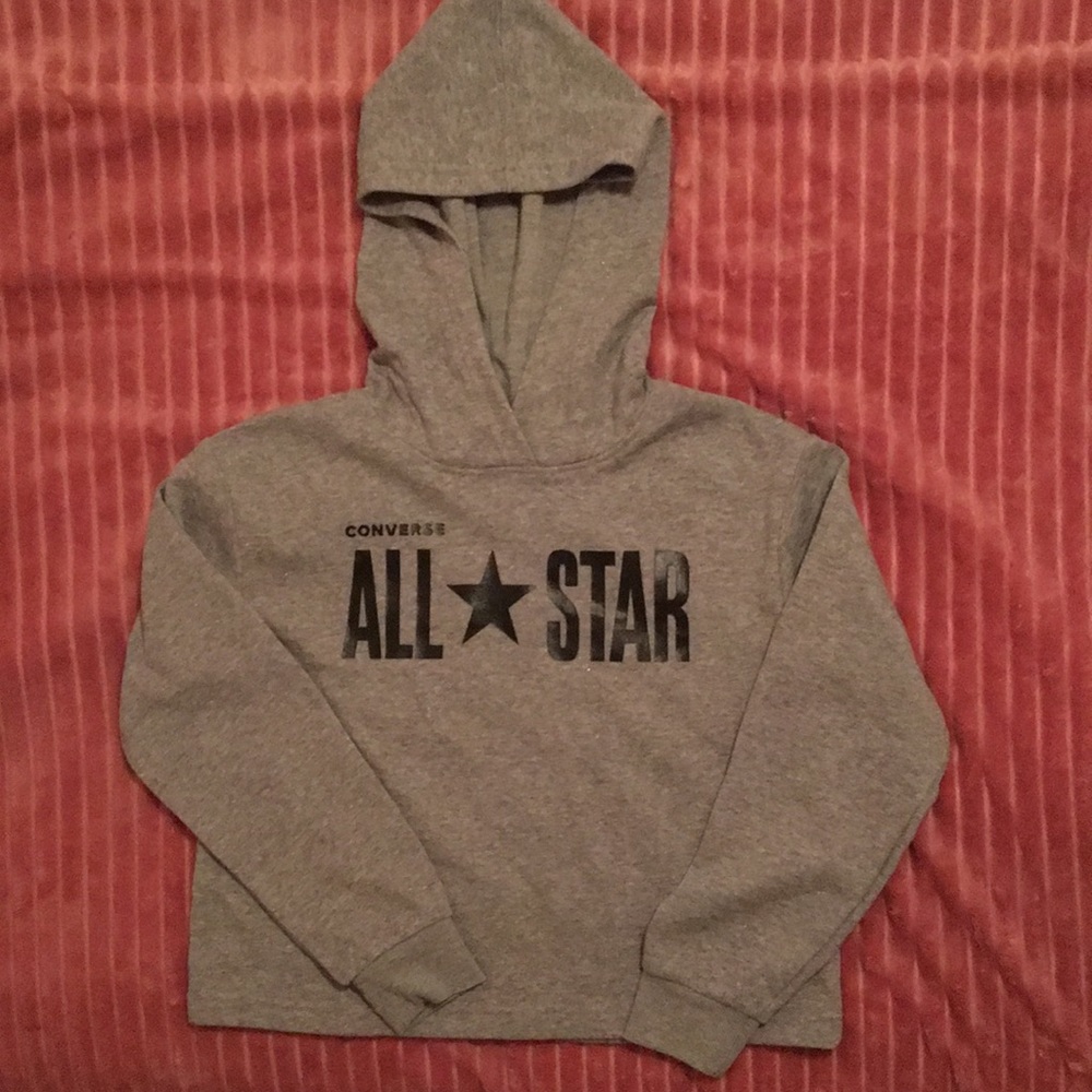 Converse cropped light weight sweatshirt.